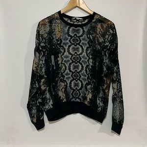 Snake skin pattern crewneck top